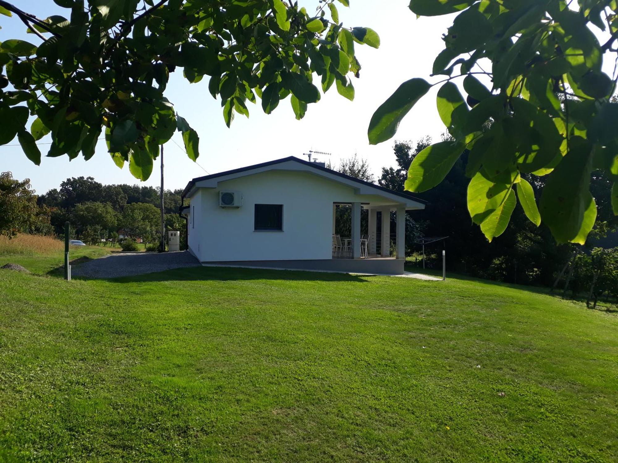 Na Off Villa Radenci Exterior photo